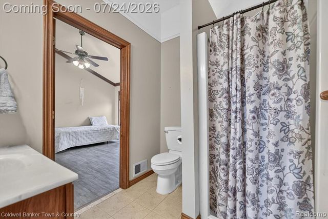 8175 Farley Road, Pinckney, MI 48169