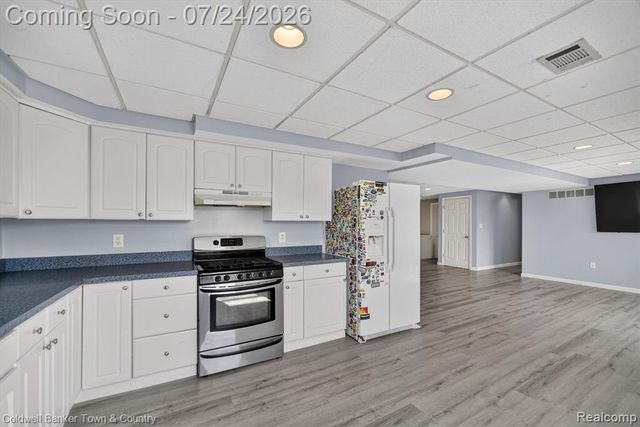8175 Farley Road, Pinckney, MI 48169