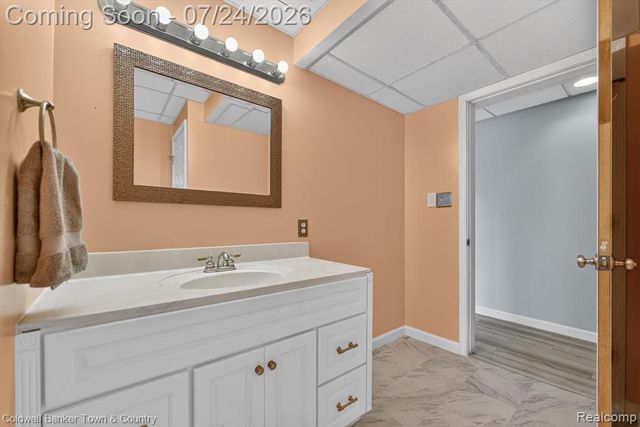 8175 Farley Road, Pinckney, MI 48169