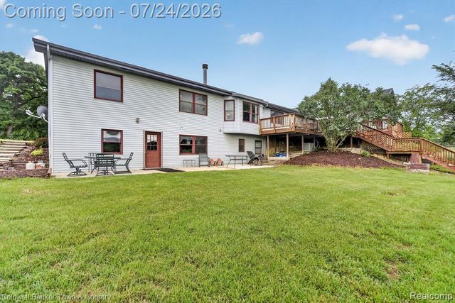8175 Farley Road, Pinckney, MI 48169