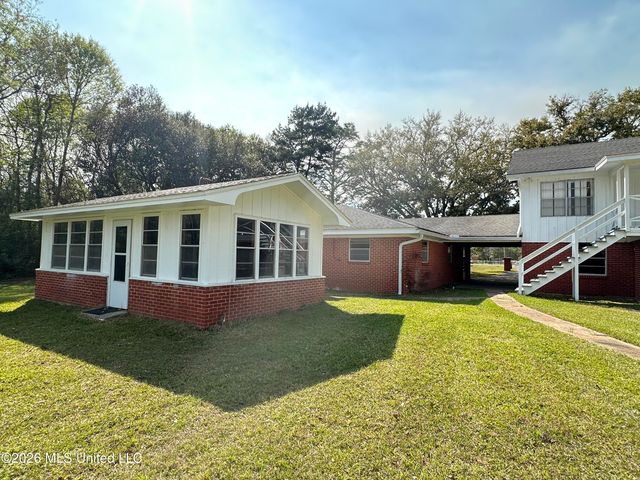 13524 Scruggs Lane, Biloxi, MS 39532