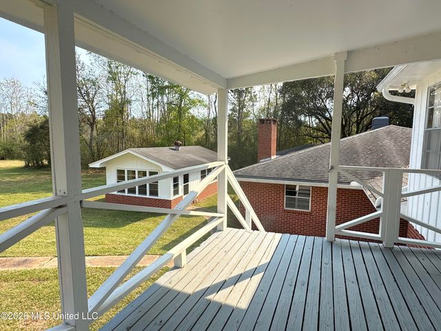 13524 Scruggs Lane, Biloxi, MS 39532