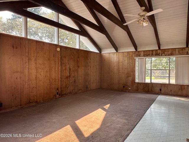 13524 Scruggs Lane, Biloxi, MS 39532