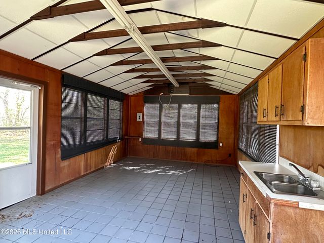 13524 Scruggs Lane, Biloxi, MS 39532