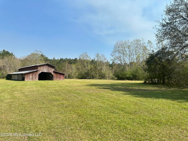 13524 Scruggs Lane, Biloxi, MS 39532