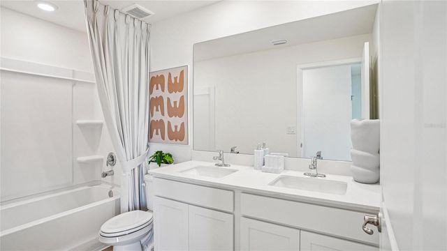 3082 EVENMORE WAY, Wildwood, FL 34785