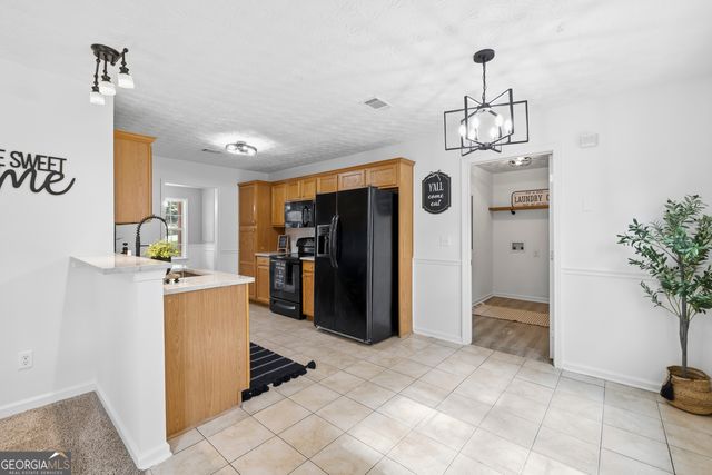 125 Oak Hill Drive, Covington, GA 30016