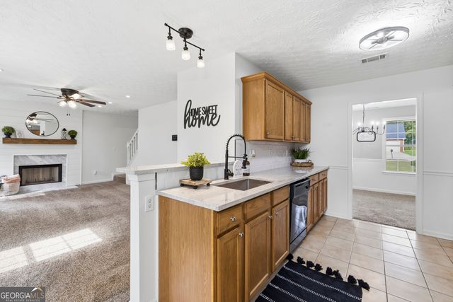 125 Oak Hill Drive, Covington, GA 30016