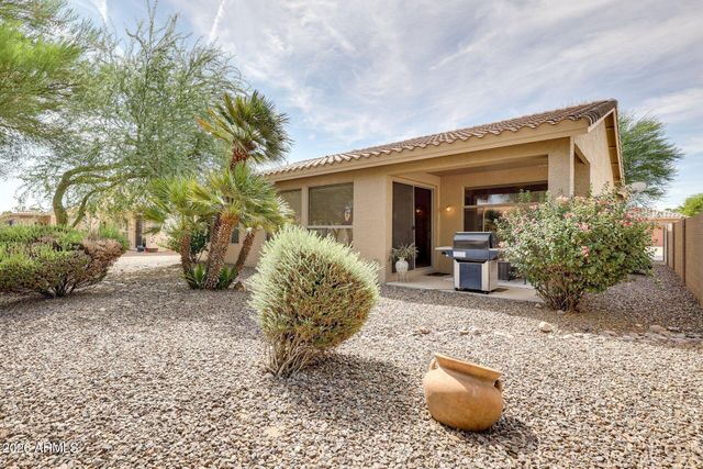 9746 E Coopers Hawk Drive, Sun Lakes, AZ 85248