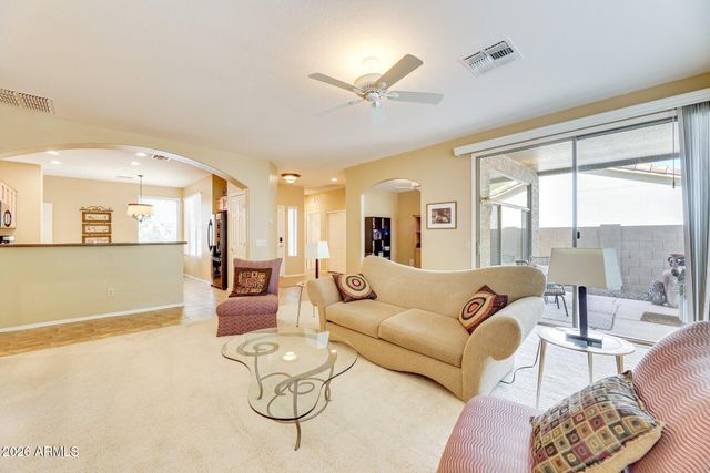 9746 E Coopers Hawk Drive, Sun Lakes, AZ 85248