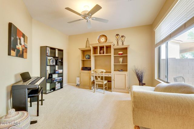 9746 E Coopers Hawk Drive, Sun Lakes, AZ 85248