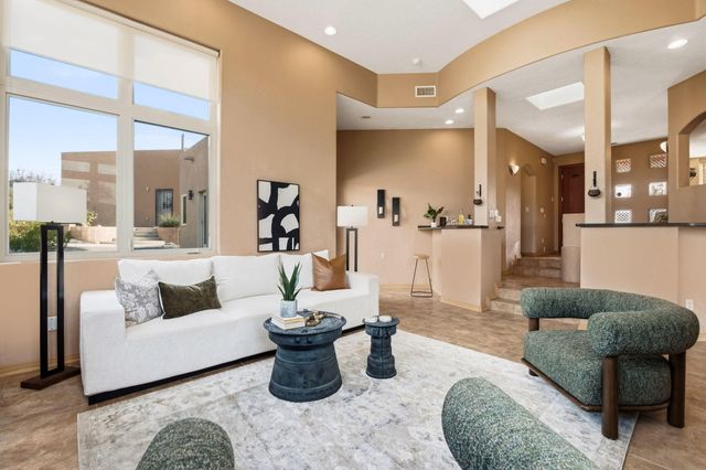11605 Holly Avenue NE, Albuquerque, NM 87122