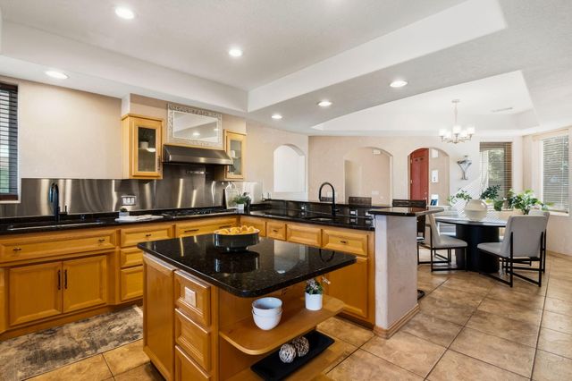 11605 Holly Avenue NE, Albuquerque, NM 87122