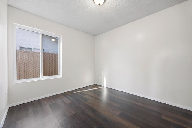 201 Star Court, Bakersfield, CA 93308