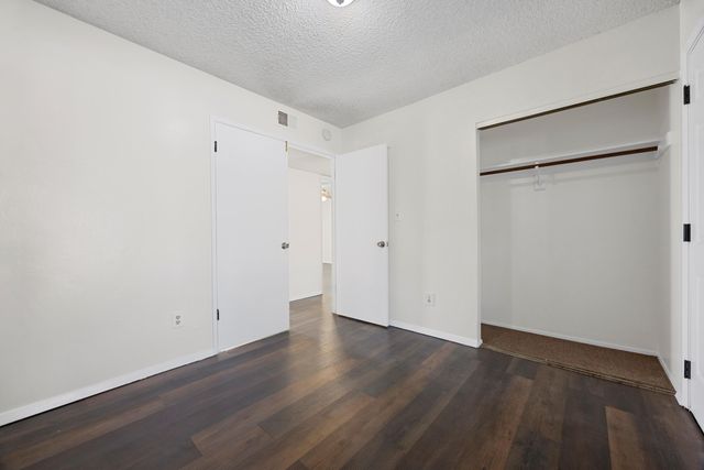 201 Star Court, Bakersfield, CA 93308