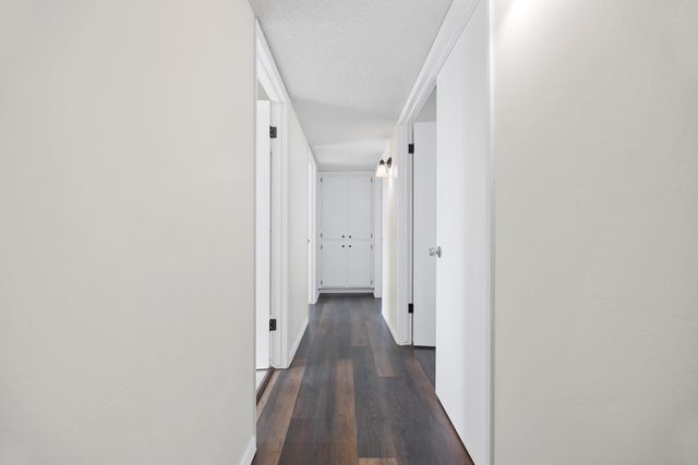 201 Star Court, Bakersfield, CA 93308