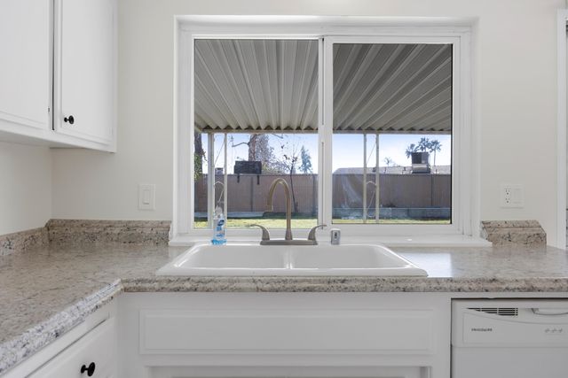 201 Star Court, Bakersfield, CA 93308