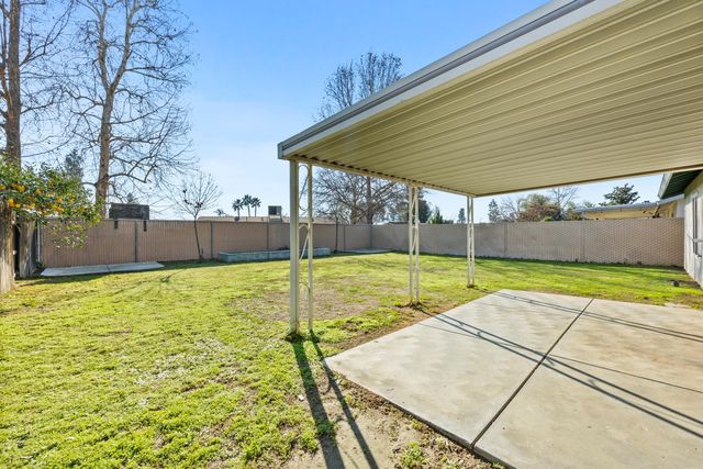 201 Star Court, Bakersfield, CA 93308