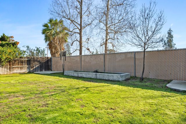 201 Star Court, Bakersfield, CA 93308