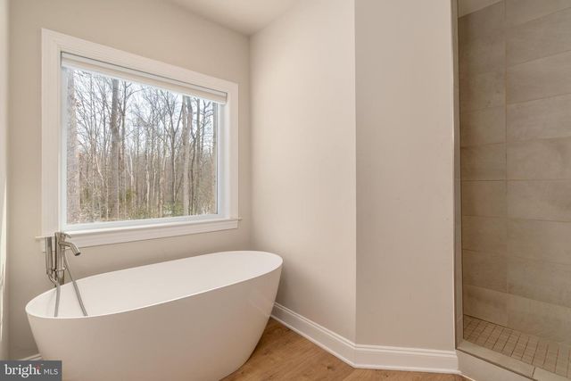 116 WAYPOINTE CT, Fredericksburg, VA 22406