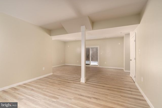 116 WAYPOINTE CT, Fredericksburg, VA 22406