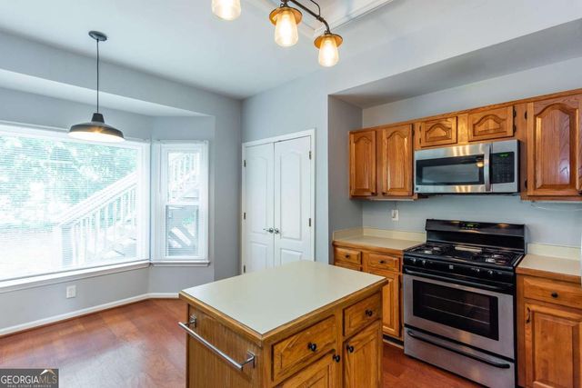 483 Mountain Oaks Parkway, Stone Mountain, GA 30087