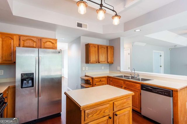 483 Mountain Oaks Parkway, Stone Mountain, GA 30087