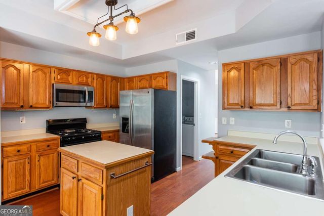 483 Mountain Oaks Parkway, Stone Mountain, GA 30087