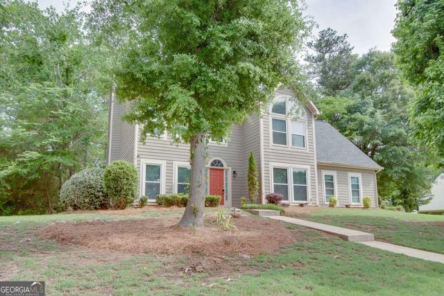 483 Mountain Oaks Parkway, Stone Mountain, GA 30087