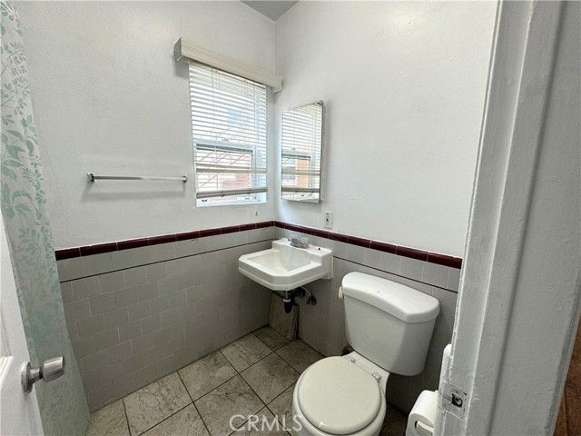 4387 W 134th Street G, Hawthorne, CA 90250