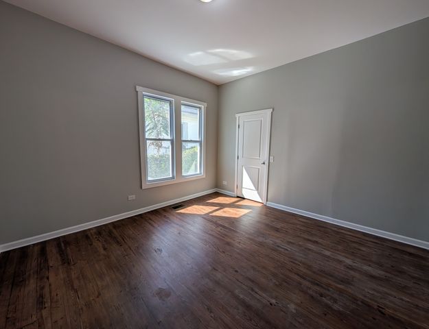 321 Leafland Ave, Nashville, TN 37210