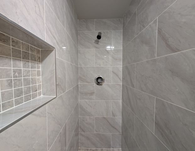 321 Leafland Ave, Nashville, TN 37210