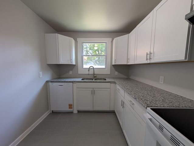 321 Leafland Ave, Nashville, TN 37210