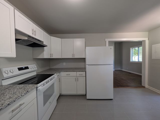 321 Leafland Ave, Nashville, TN 37210