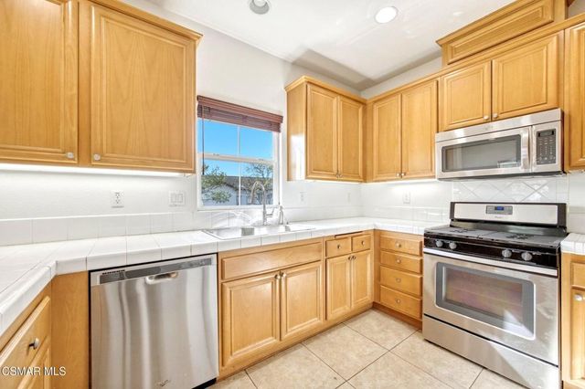 4751 Via Altamira, Newbury Park, CA 91320