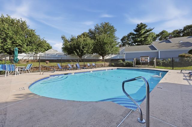 308 Old Country Rd 308, Wenham, MA 01984