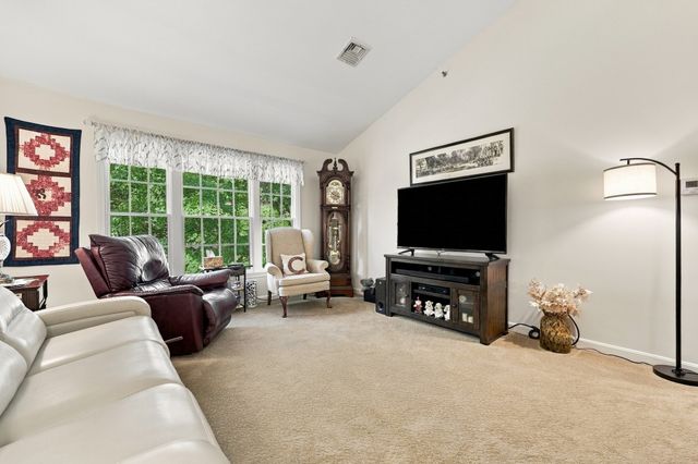 308 Old Country Rd 308, Wenham, MA 01984