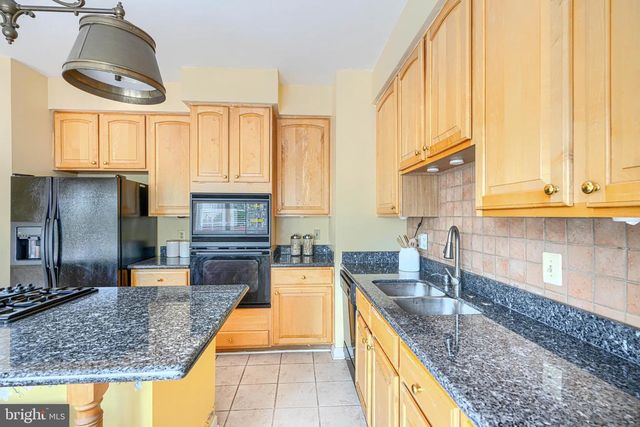 2208 MEARS LN, Silver Spring, MD 20906