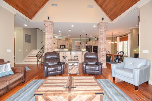 160 Aegean Way, Wetumpka, AL 36093