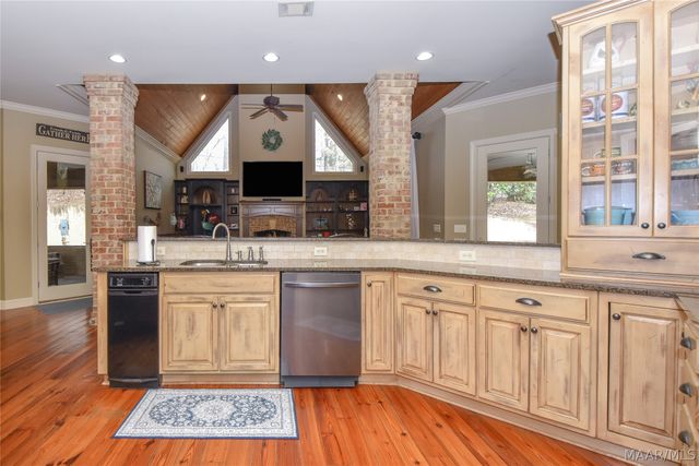 160 Aegean Way, Wetumpka, AL 36093