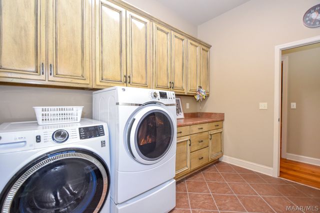 160 Aegean Way, Wetumpka, AL 36093