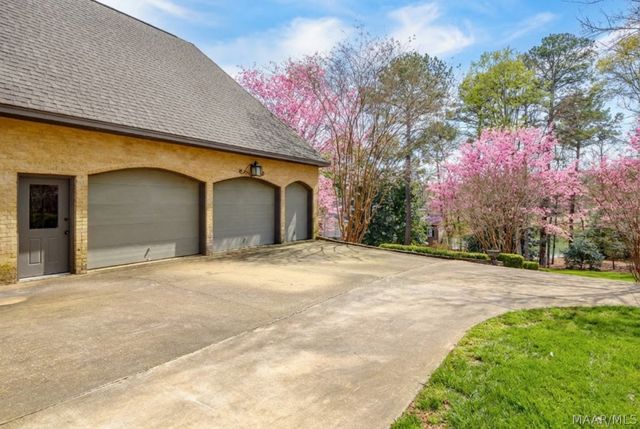 160 Aegean Way, Wetumpka, AL 36093