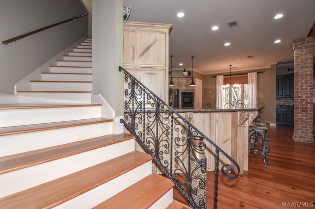 160 Aegean Way, Wetumpka, AL 36093