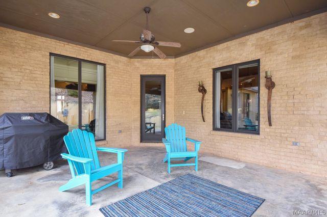 160 Aegean Way, Wetumpka, AL 36093