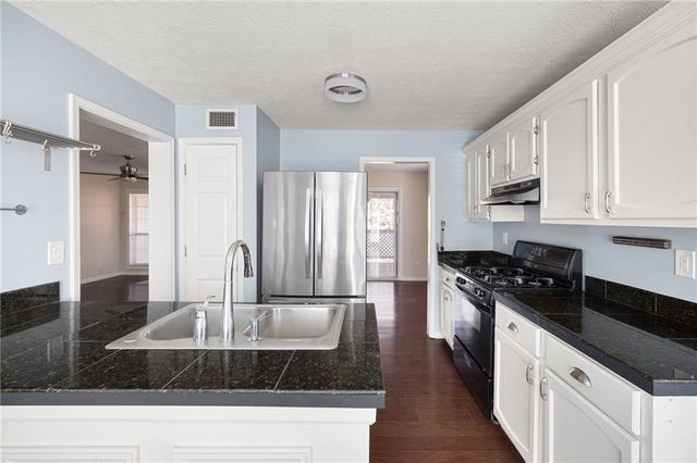 1180 Weatherstone NE Drive, Atlanta, GA 30324