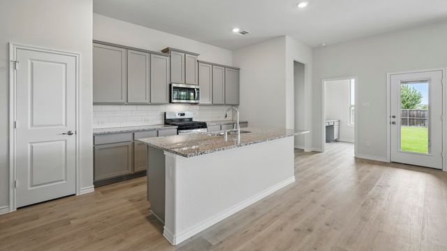 4178 Waldron Trail, Forney, TX 75126