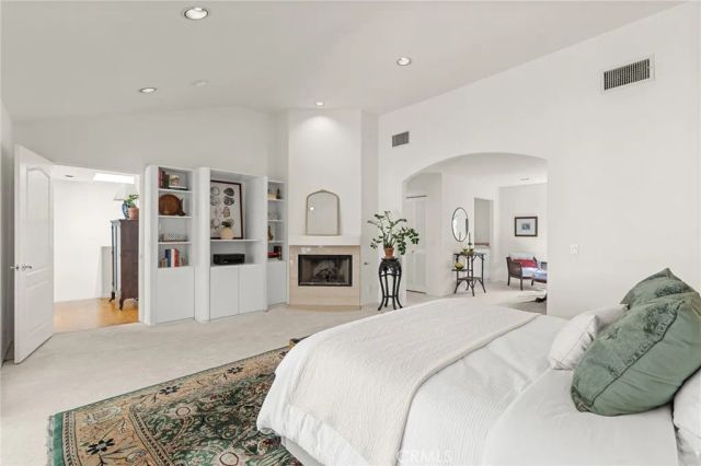 10055 Reevesbury Drive, Beverly Hills, CA 90210