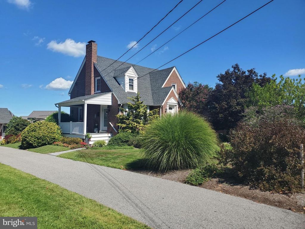 61 W RELIANCE RD, Souderton, PA 18964