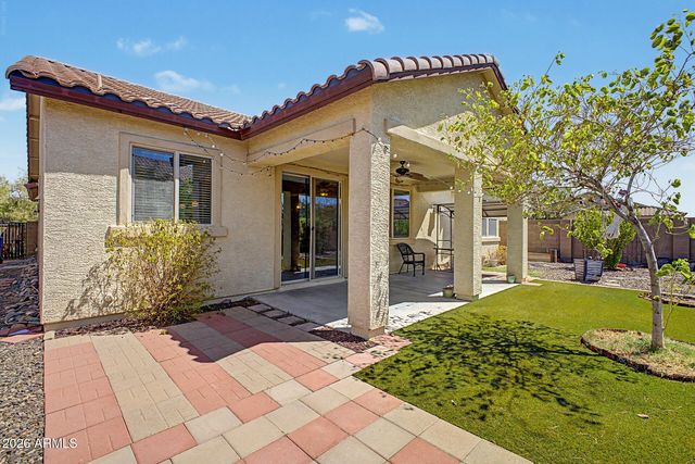 3025 W T RYAN Lane, Phoenix, AZ 85041