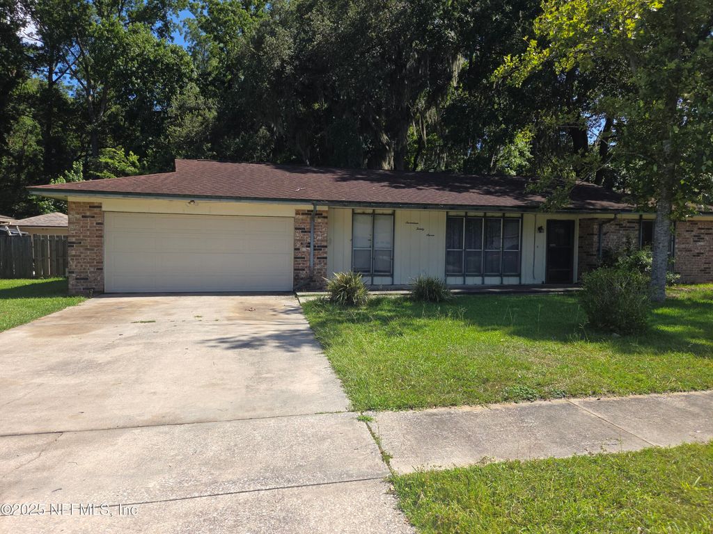 1727 POPLAR Drive, Orange Park, FL 32073